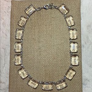 BANANA REPUBLIC statement necklace